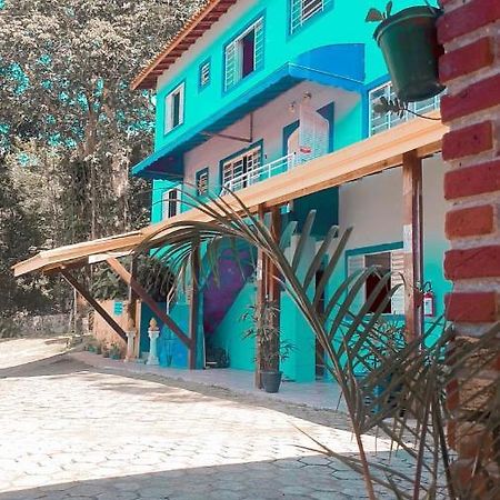 Chale Bem Brasil Hotel Ubatuba Exterior photo